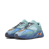 Yeezy Boost 700 Azur délavé