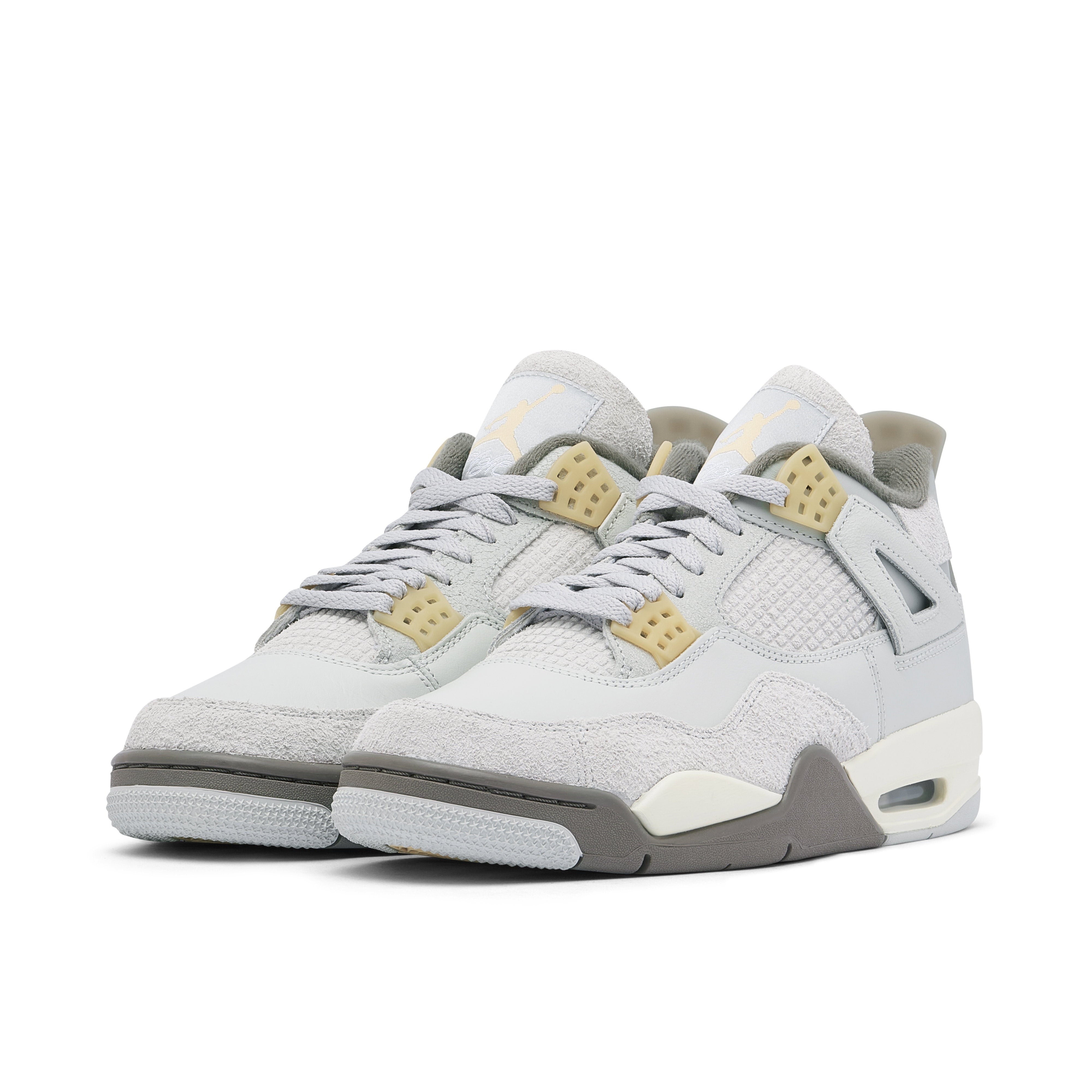 Air Jordan 4 SE Craft Photon Dust - Pair View