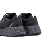 Yeezy Boost 700 MNVN Triple Noir