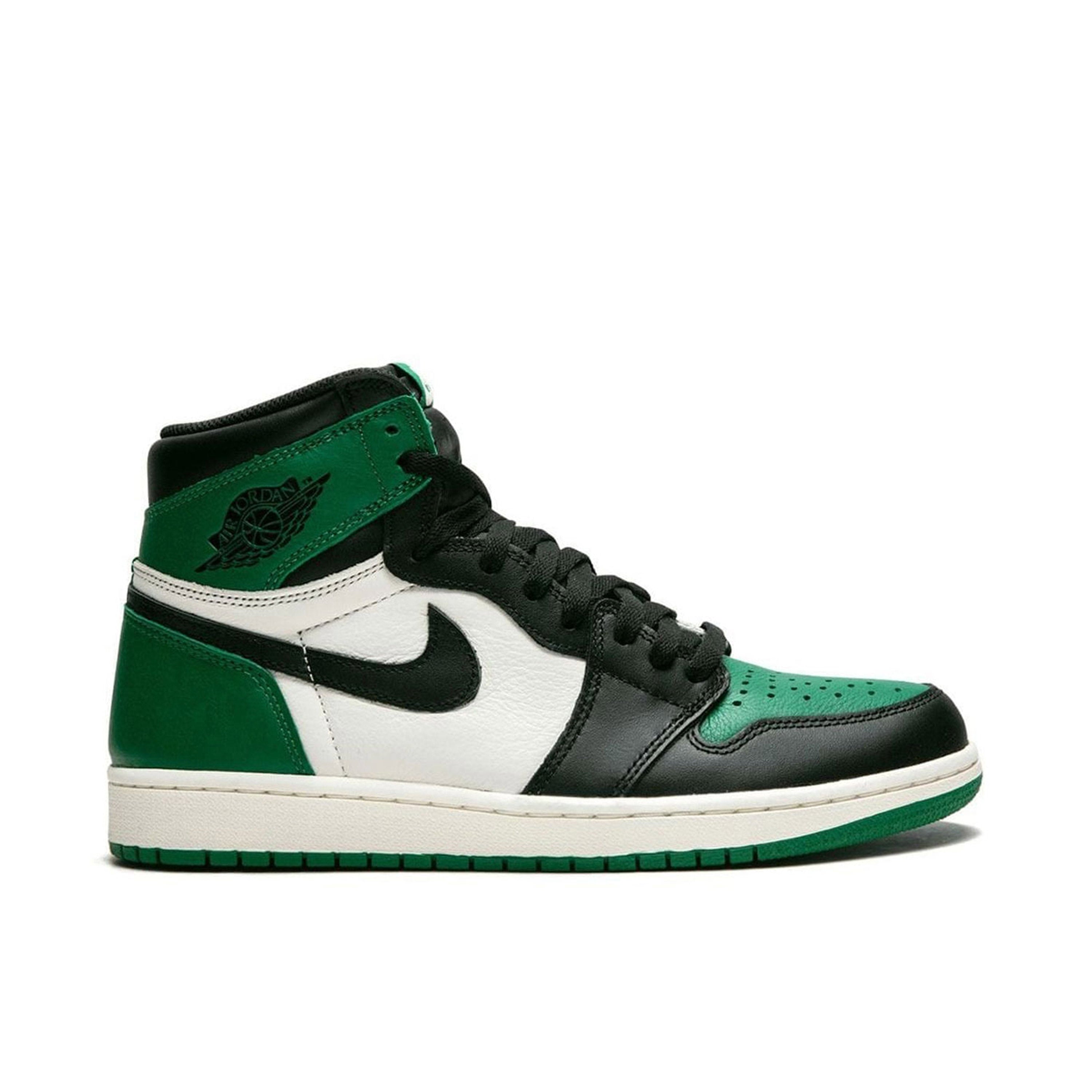 Air Jordan 1 Retro High OG Pine Green - Side View