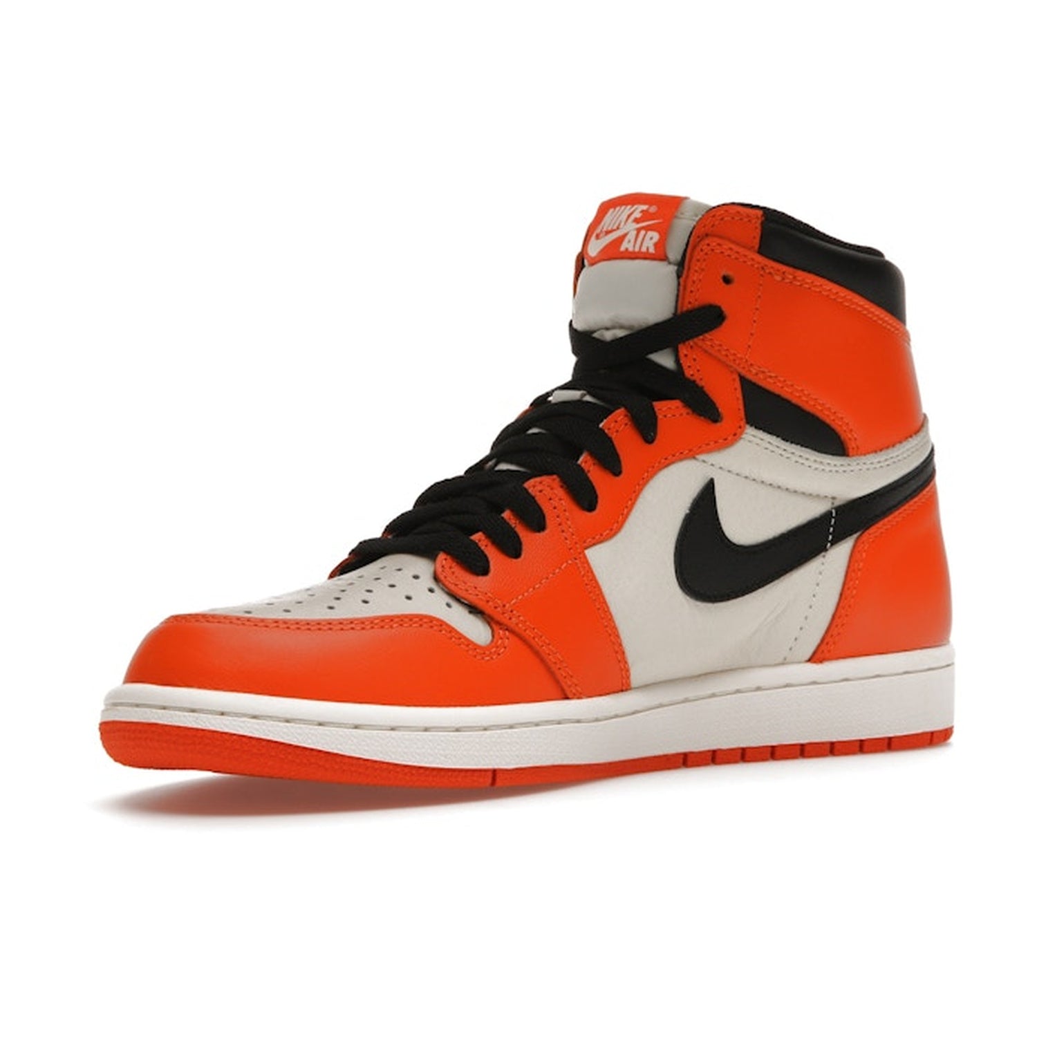 Air Jordan 1 Retro High OG Shattered Backboard Away - Three Quarter View