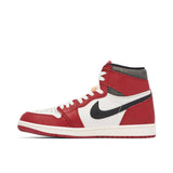 Air Jordan 1 High OG Chicago Lost and Found - Three Quarter View