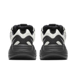 Yeezy Boost 700 MNVN Bone - Heel Detail